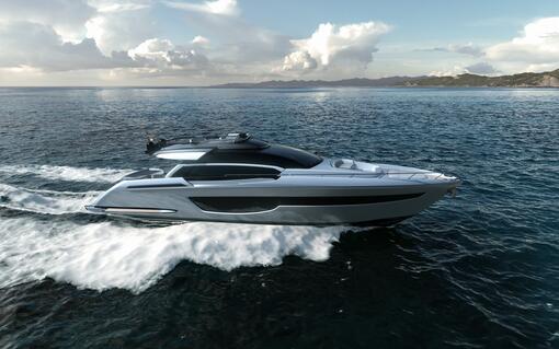 Riva lansira zapanjujući novi Perseo 76 sport-fly