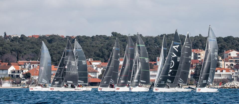 The World Sailing Elite in Rovinj is fighting for the first points in the Melges 24 European Sailing Series