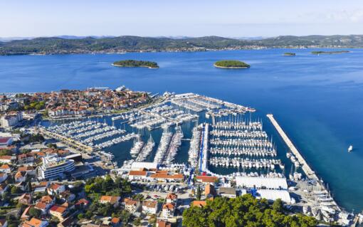 The 27th Biograd Boat Show with more than 400 exhibitors and 500 new vessels opened in Ilirija’s Marina Kornati