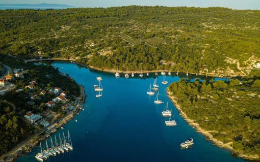 Otok Šolta- idealna kombinacija blizine kopna i potpune otočne autentičnosti